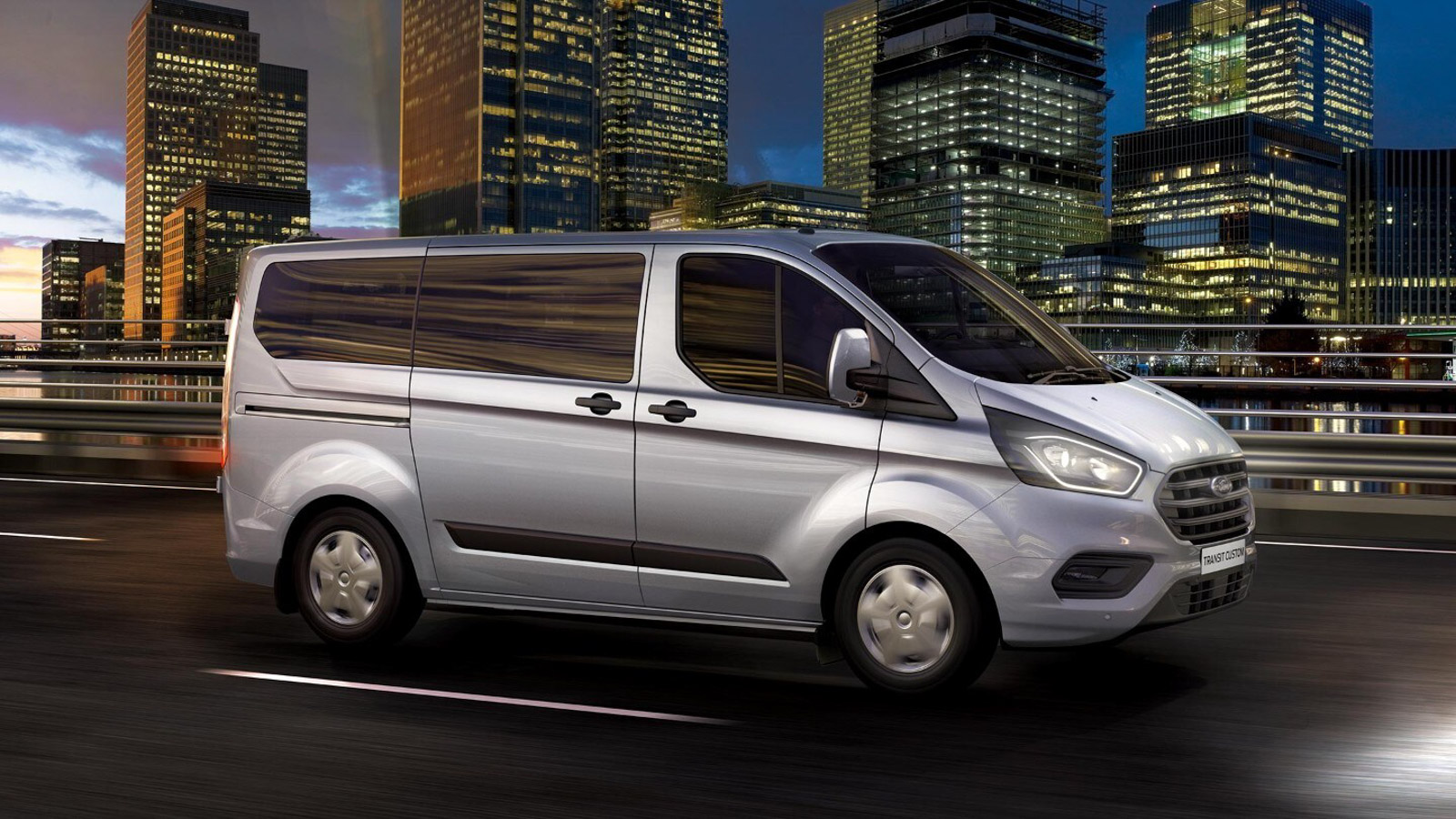 Prueba Ford Transit Custom Combi 2025 Precio y Opinión Carwow